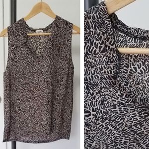 L'agence Printed Sleeveless 100% Silk Blouse
